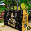 Boston Bruins NHL Minnie Women Leather Hand Bag t shirt