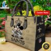 New Orleans Saints Mickey Retro Women Leather Hand Bag 3 New Orleans Saints Mickey Retro Women Leather Hand Bag Tee