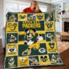 Mickey NFL Limited Edition GBPK Quilt Blanket 3 Mickey NFL Limited Edition GBPK Quilt Blanket hjfsjq.jpg