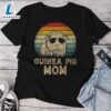 Vintage Guinea Pig Mom Guinea Pig Lovers Mommy Mother's Day Women T-shirt