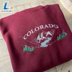 Colorado Mountain Vintage Embroidered Sweatshirt…