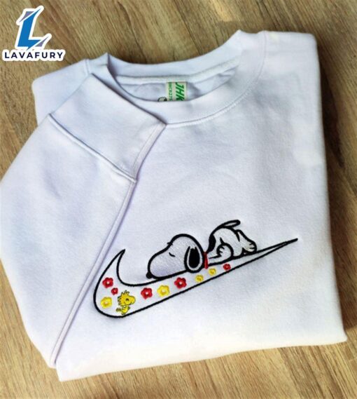 Lazy Snoopy  Logo Embroidered Sweatshirt For Man And Women