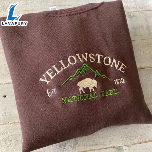 Yellowstone National Park Embroidered Sweatshirt  For Man And Women