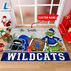 NCAA Kentucky Wildcats Grinch And Max Christmas Welcome Football Doormat – Custom Name Gift Xmas