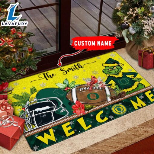 NCAA Oregon Ducks Grinch Christmas Welcome  Football Doormat – Custom Name Gift Xmas