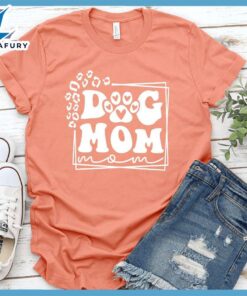 Dog Mom Retro T-Shirt