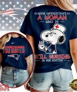 New England Patriots NFL Snoopy Never Underestimate A Nurse Unisex T Shirt