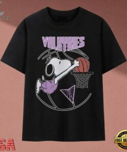 Snoopy Dunking Basketball Golden State Valkyries WNBA T Shirt , Music 2D Graphic Tee Snoopy Dunking Basketball Golden State Valkyries Wnba T Shirt