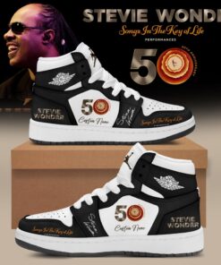 Stevie Wonder Songs in the Key of Life Performances 50th Anniversary Signed Black Air Jordan 1 Shoes, Music AJ1 Sneakers Stevie Wonder Songs IN The Key OF Life Performances 50th Anniversary Signed Black Air Jordan 1 Shoes