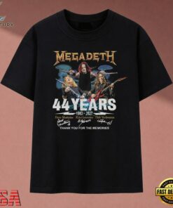 Megadeth 44 Years 1983 2027 Band Signatures Heavy Metal T Shirt, Music 2D Graphic Tee Megadeth 44 Years 1983 2027 Band Signatures Heavy Metal T Shirt