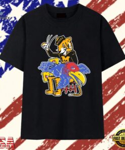 Mizzou Tigers Mascot Spanking Kansas Jayhawk T Shirt, Trendy 2D Print Shirt Mizzou Tigers Mascot Spanking Kansas Jayhawk T Shirt