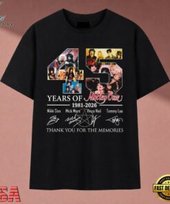 Motley Crue 45 Years Of 1981 2026 Anniversary Signatures T Shirt, Music 2D Graphic Tee Motley Crue 45 Years OF 1981 2026 Anniversary Signatures T Shirt