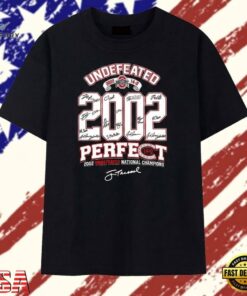 Ohio State Buckeyes 2002 Undefeated Perfect 14 0 National Champions Signatures T Shirt, Trendy 2D Print Shirt Ohio State Buckeyes 2002 Undefeated Perfect 14 0 National Champions Signatures T Shirt