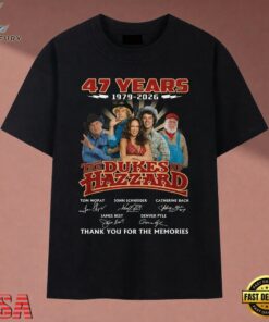 The Dukes Of Hazzard 47 Years 1979 2026 Signatures T Shirt, Music 2D Graphic Tee The Dukes OF Hazzard 47 Years 1979 2026 Signatures T Shirt