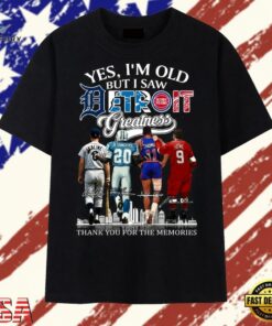 Yes I'm Old But I Saw Detroit Greatness Signatures Graphic T Shirt, Trendy 2D Print Shirt Yes I M Old But I Saw Detroit Greatness Signatures Graphic T Shirt