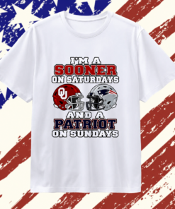 I’m an Oklahoma Sooner on Saturdays and a New England Patriot on Sundays 2 helmet NFL 2026 T Shirt, Trendy 2D Print Shirt I M AN Oklahoma Sooner ON Saturdays And A New England Patriot ON Sundays 2 Helmet Nfl 2026 T Shirt